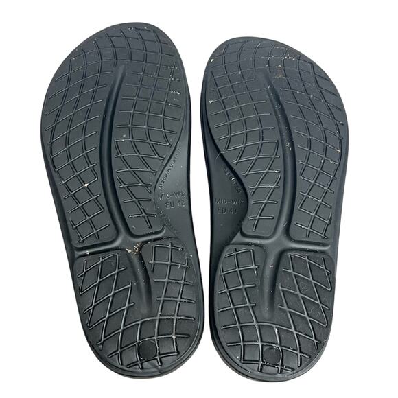 Oofos Ooahh Black Recovery Slide Sandals Womens 12 Mens 10 WORN ONCE